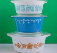 Vintage Pyrex bakeware